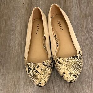 Torrid Tan and Snake Pattern Flats